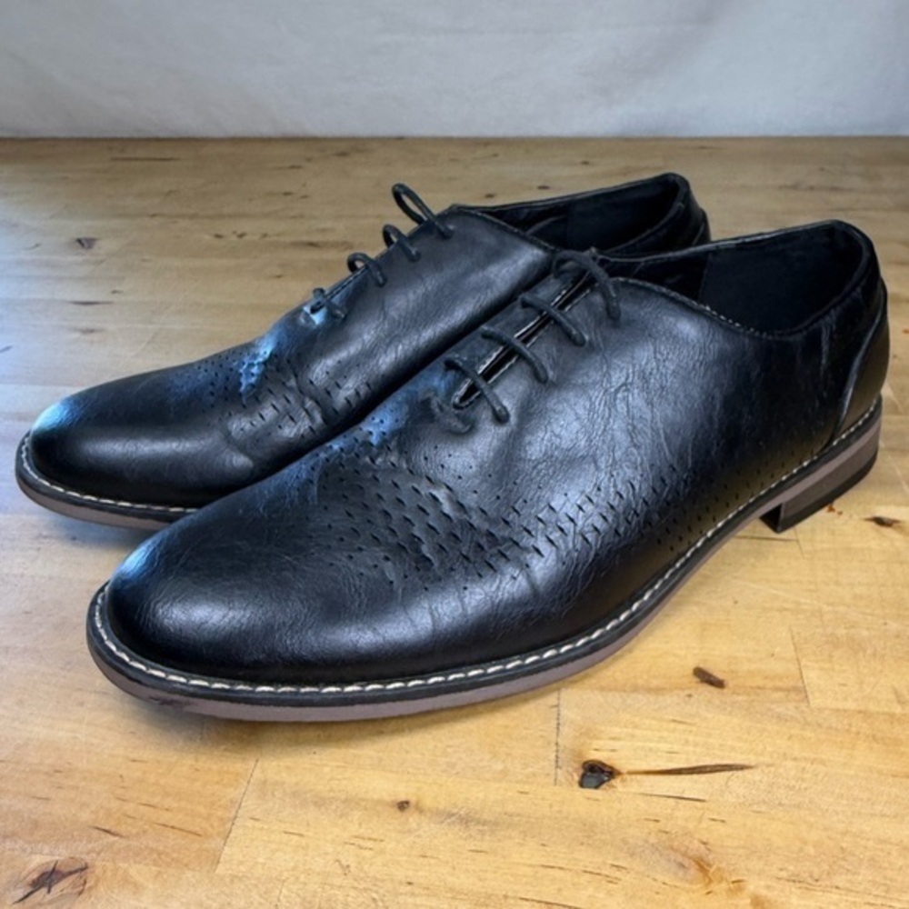 Black Oxford Dress Shoes Size 9.5 Mens Shoes Perry Ellis Portfolio Bermuda